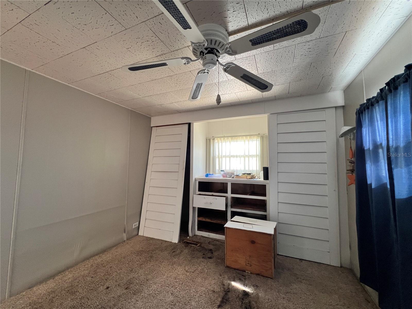 88 TWIN SHORES BLVD, LONGBOAT KEY, FL, 34228