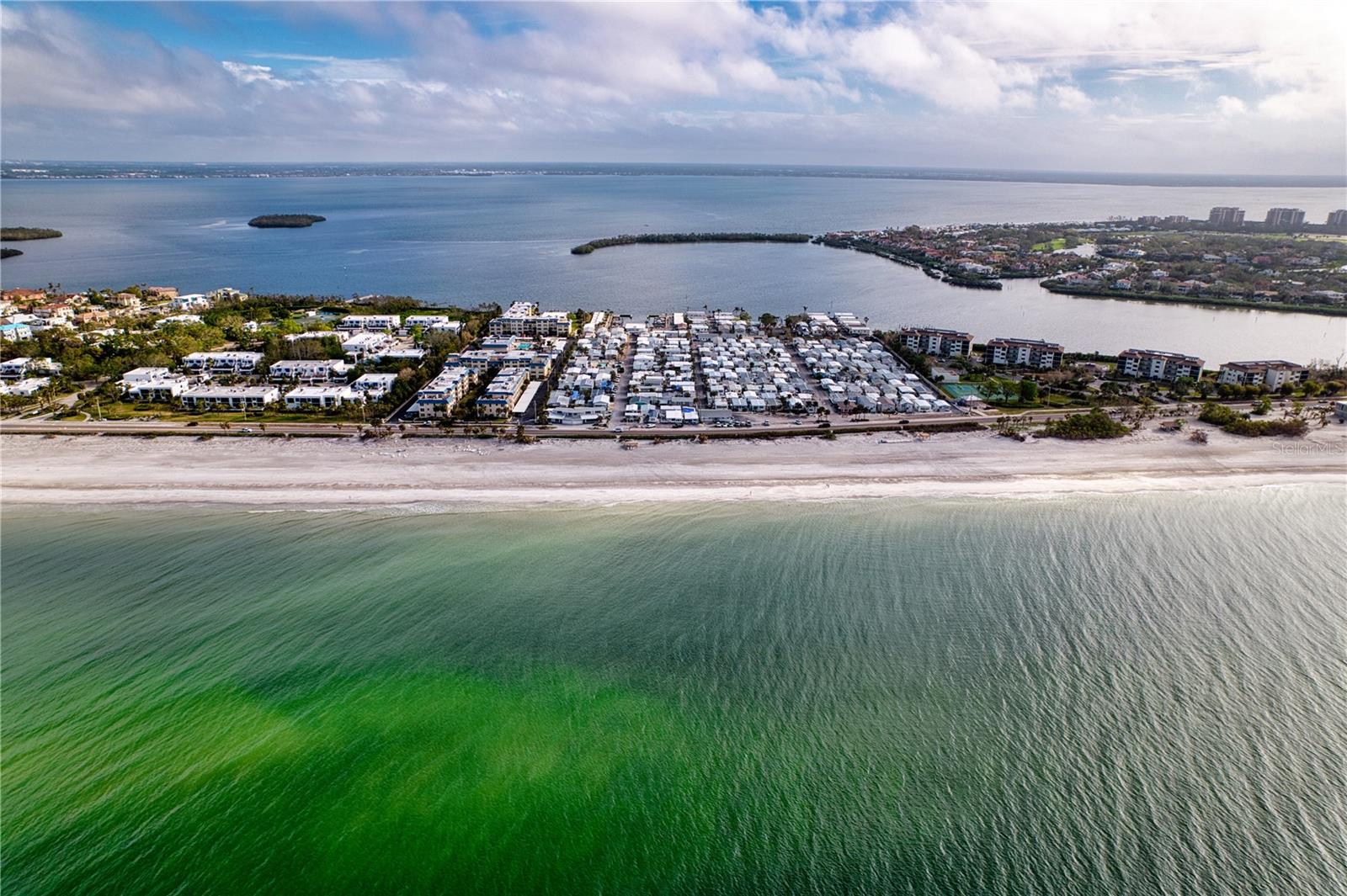 79 TWIN SHORES BLVD, LONGBOAT KEY, FL, 34228
