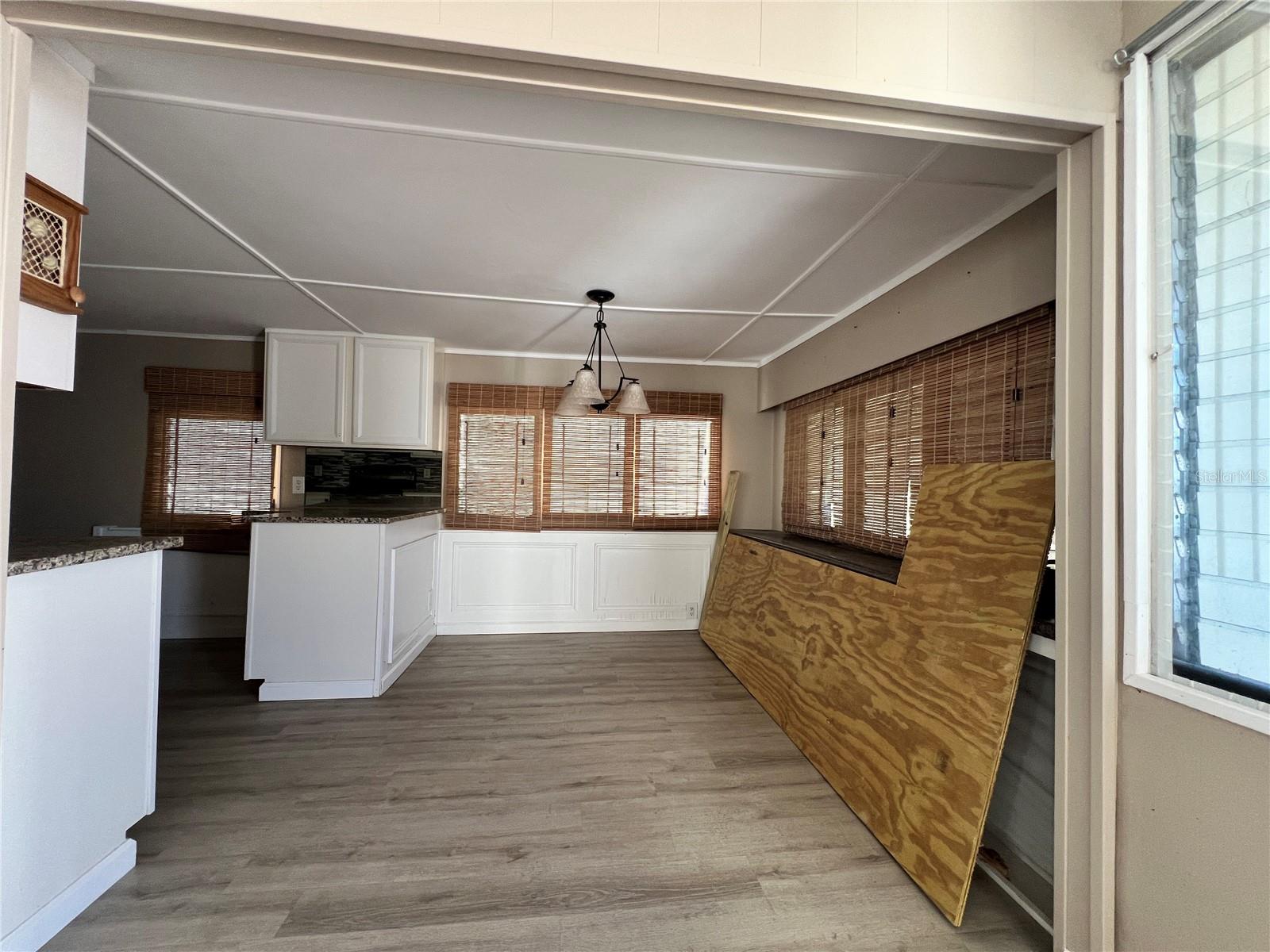 79 TWIN SHORES BLVD, LONGBOAT KEY, FL, 34228