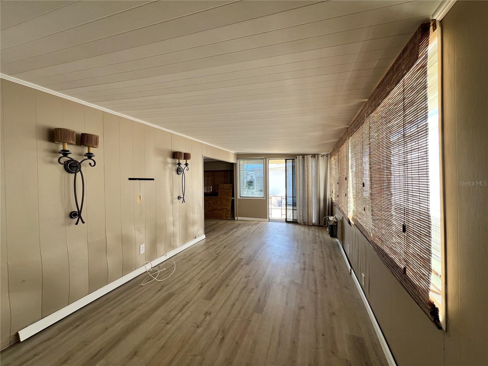 79 TWIN SHORES BLVD, LONGBOAT KEY, FL, 34228