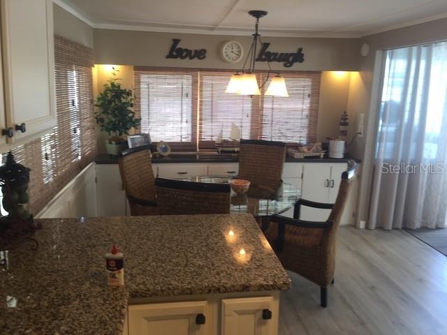 79 TWIN SHORES BLVD, LONGBOAT KEY, FL, 34228