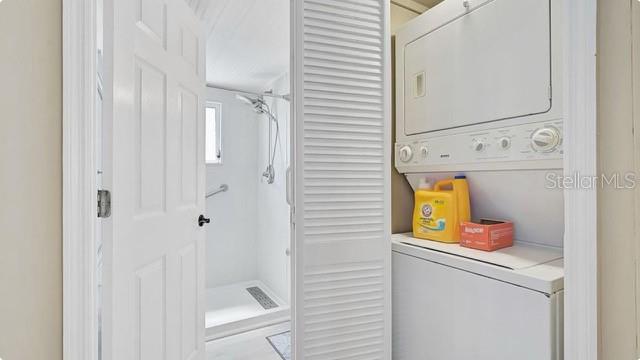 79 TWIN SHORES BLVD, LONGBOAT KEY, FL, 34228