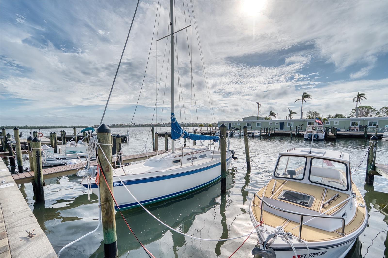 79 TWIN SHORES BLVD, LONGBOAT KEY, FL, 34228