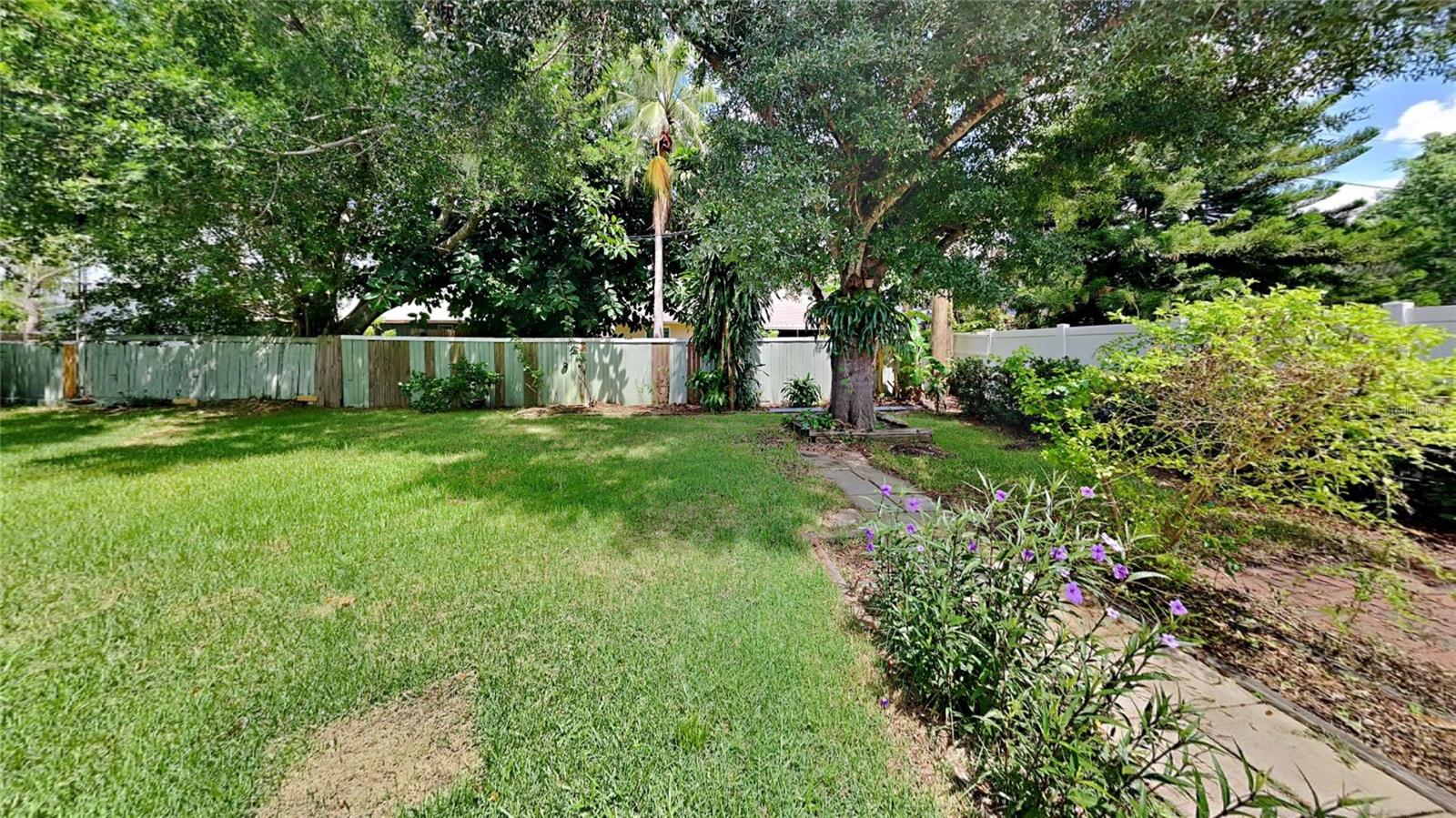 8120 GLENBROOKE PL, SARASOTA, FL, 34243