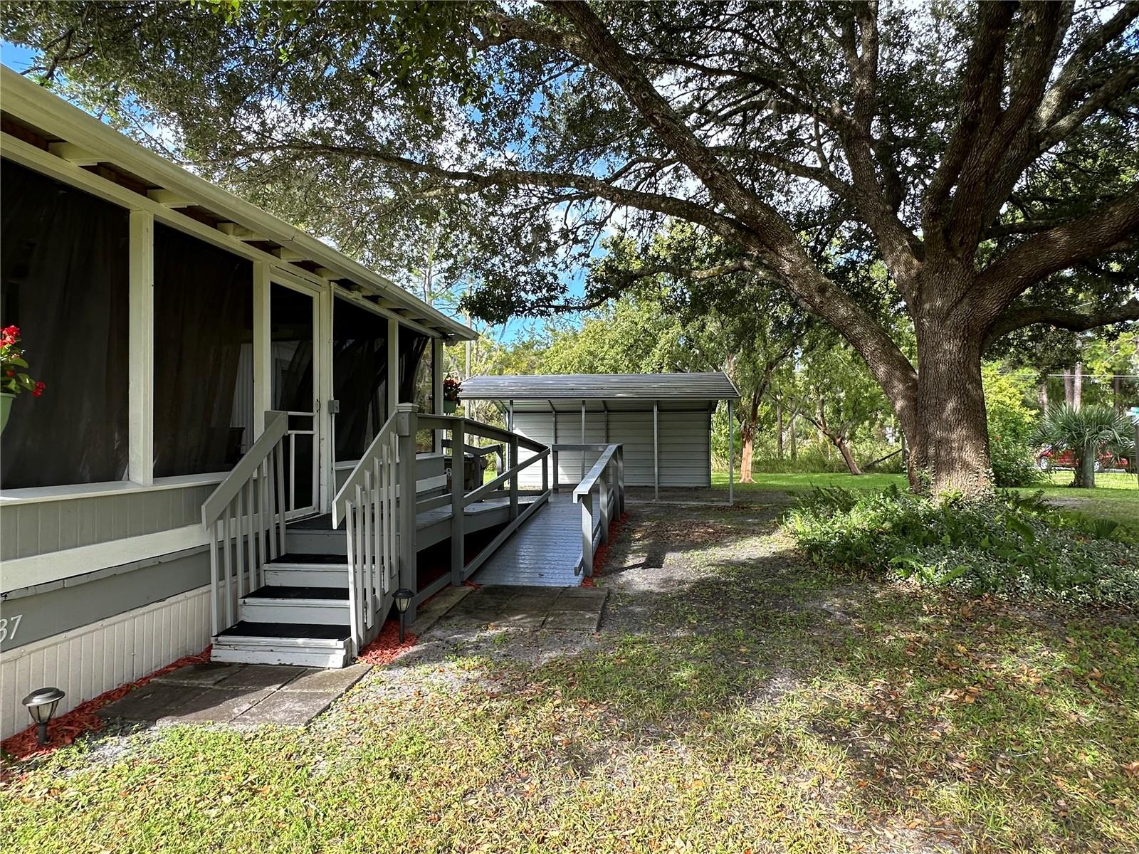 55137 ALCO RD, ASTOR, FL, 32102