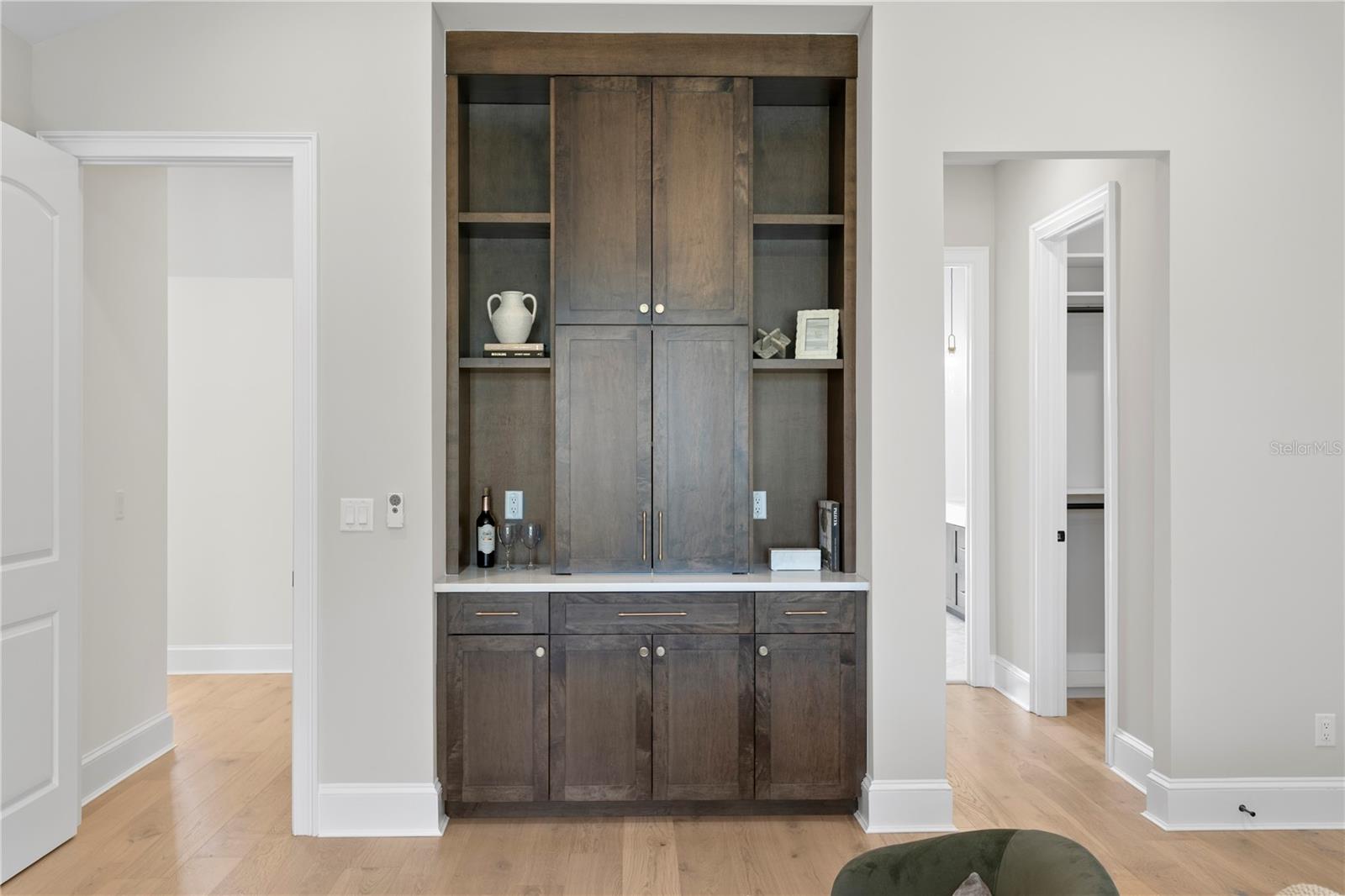 TB8317803 Property Photo