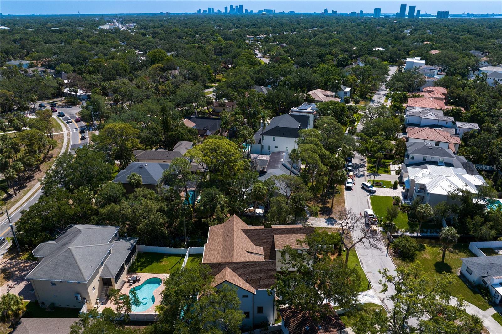 TB8317803 Property Photo