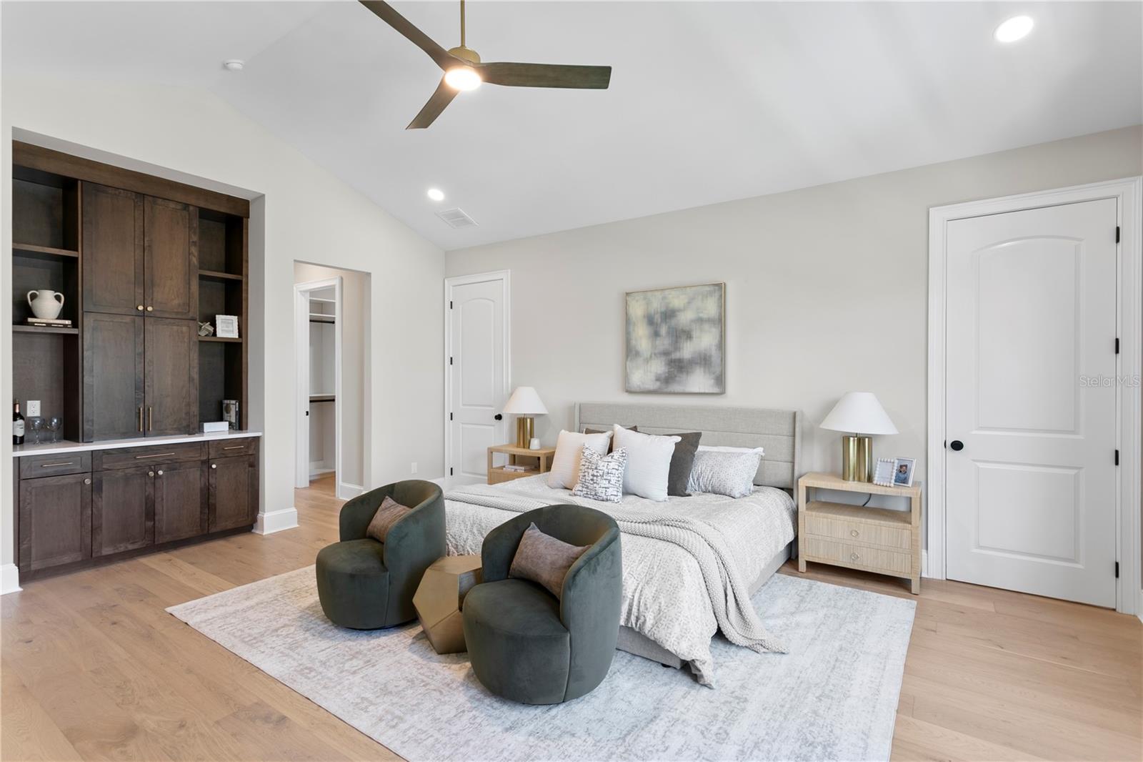 TB8317803 Property Photo