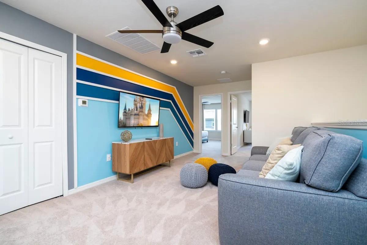 3834 LANA AVENUE, DAVENPORT, FL, 33897