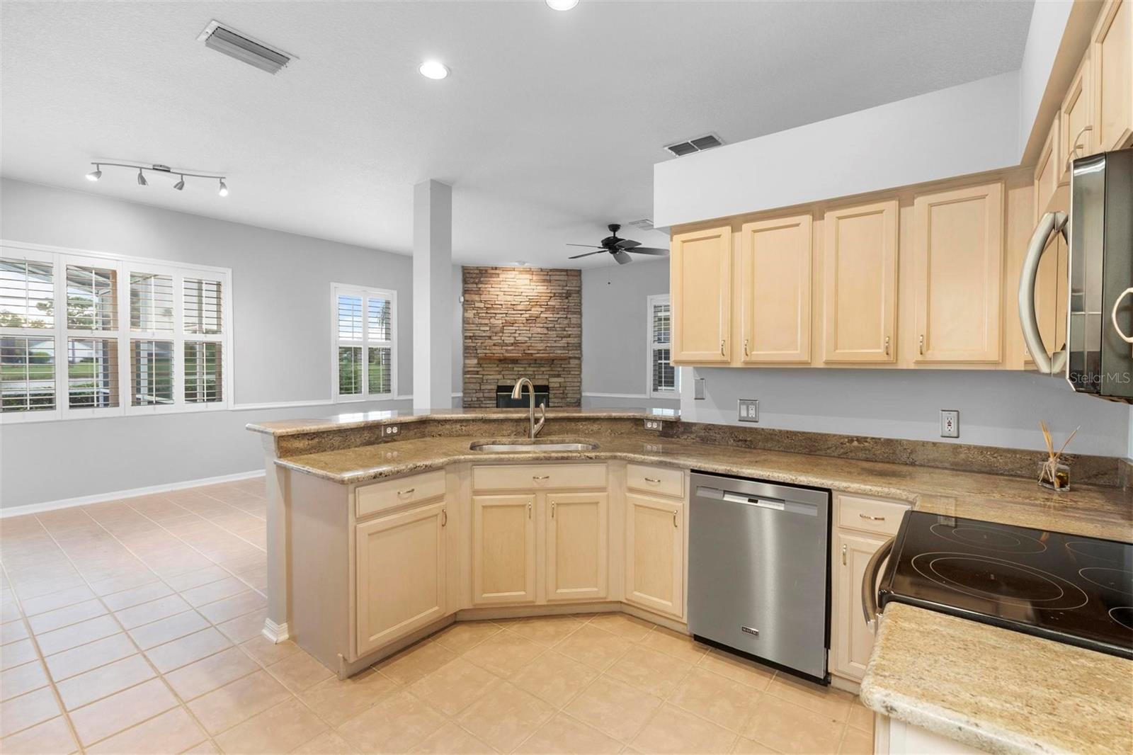 2626 RACCOON RUN LN, ORLANDO, FL, 32837