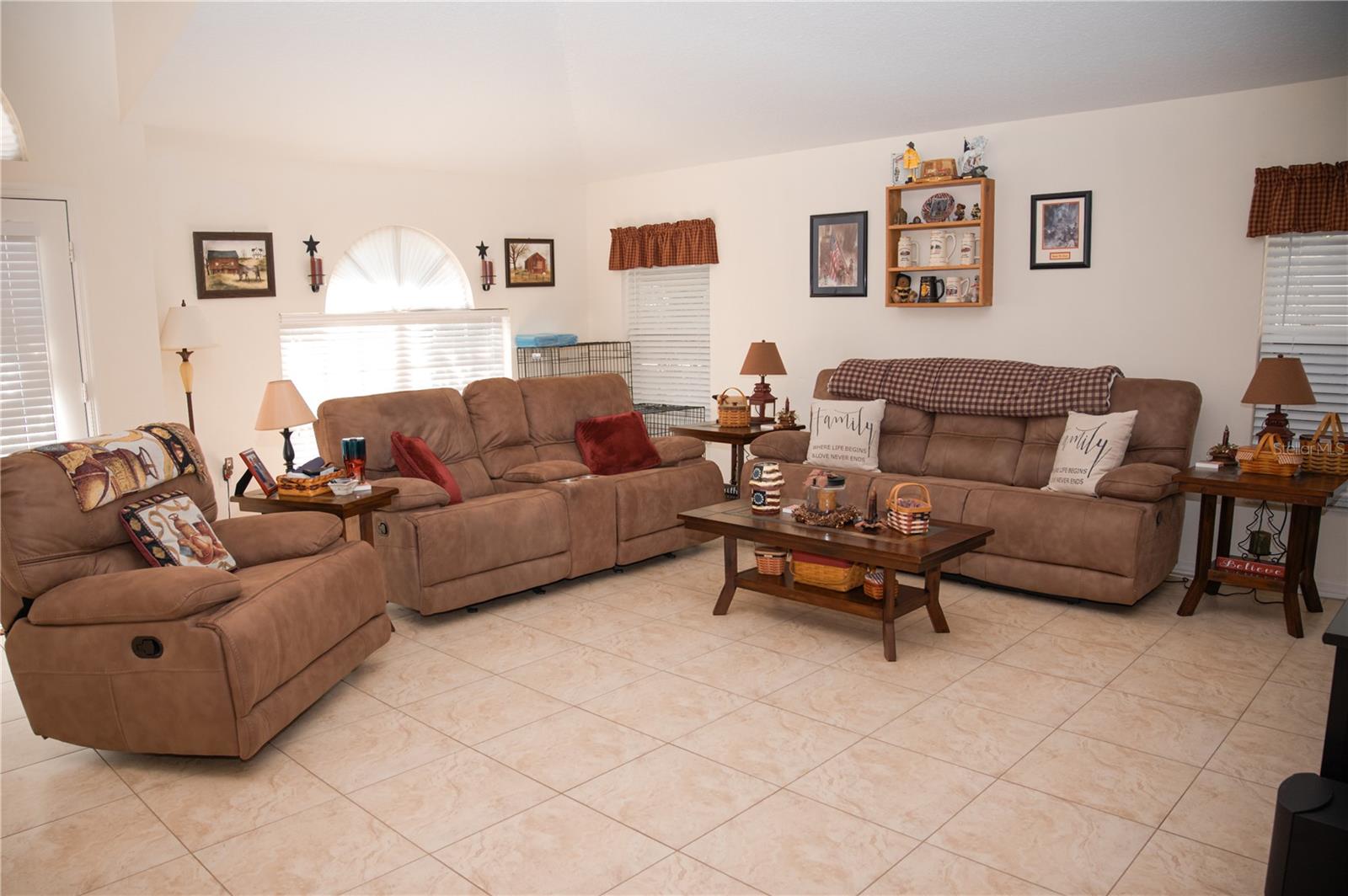 4314 THOMAS WOOD LN E, WINTER HAVEN, FL, 33880