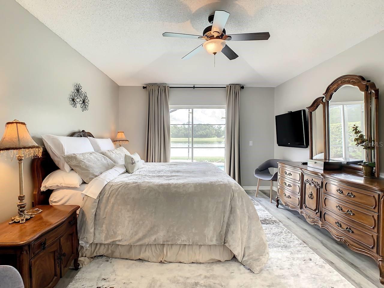 973 LAKE BERKLEY DR, KISSIMMEE, FL, 34746