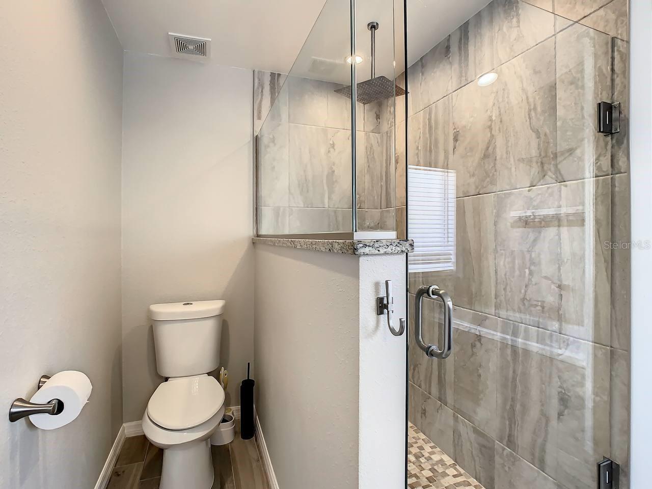 973 LAKE BERKLEY DR, KISSIMMEE, FL, 34746