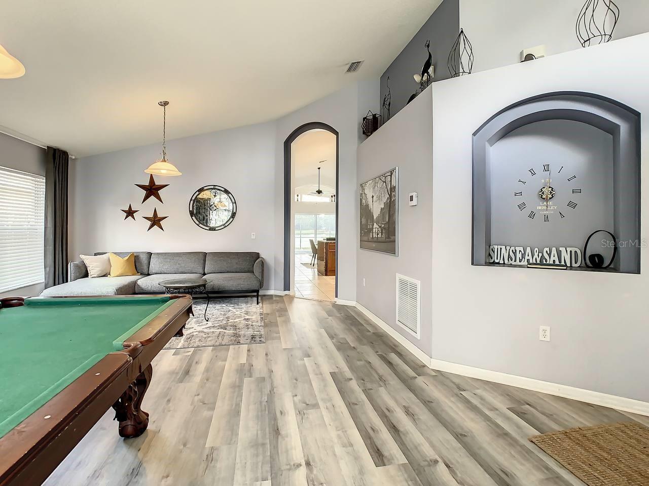 973 LAKE BERKLEY DR, KISSIMMEE, FL, 34746