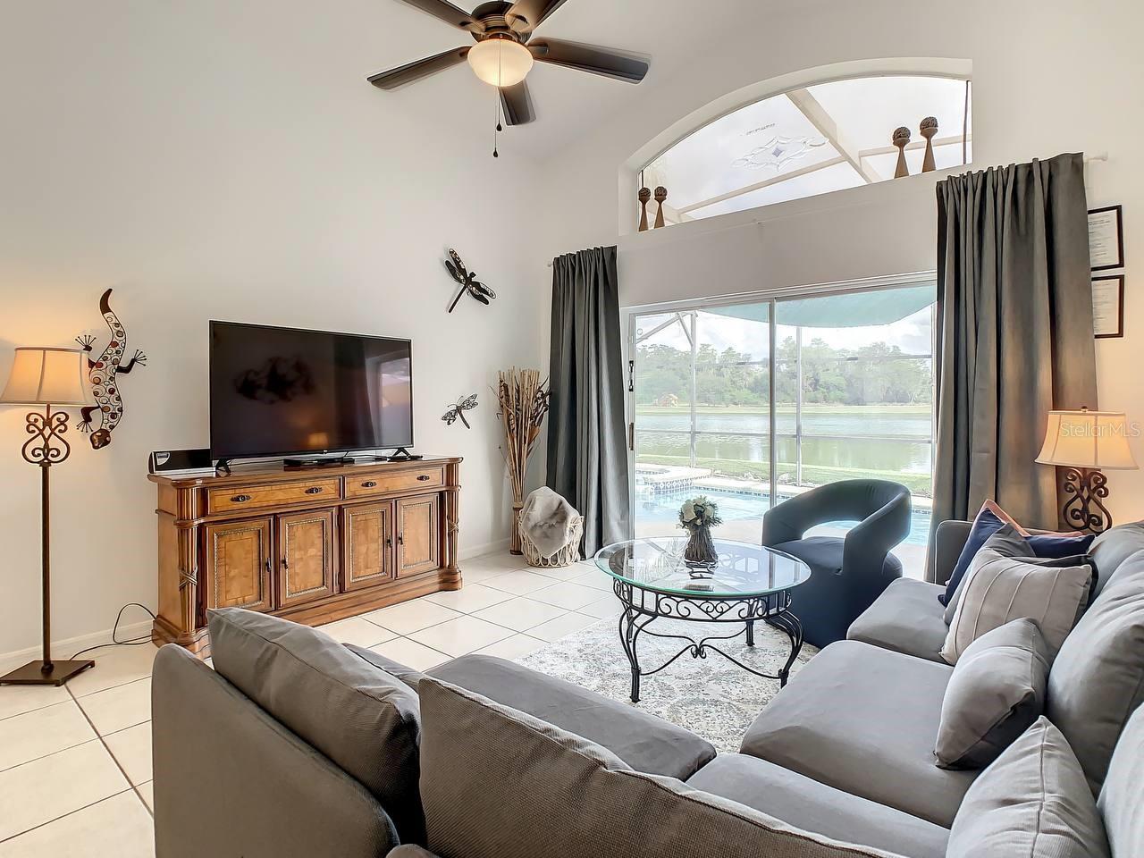 973 LAKE BERKLEY DR, KISSIMMEE, FL, 34746