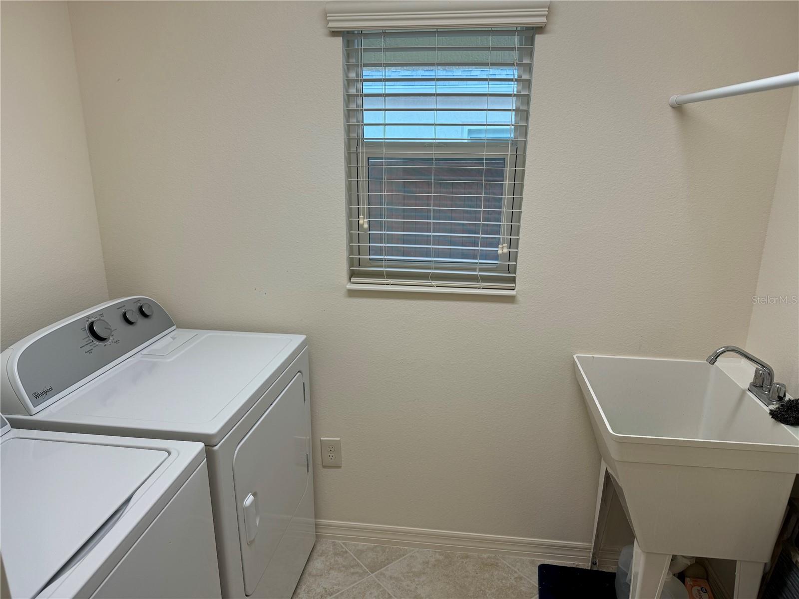 5738 LEIGH LN, THE VILLAGES, FL, 32163