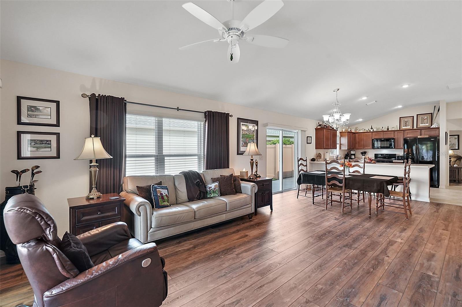 5738 LEIGH LN, THE VILLAGES, FL, 32163