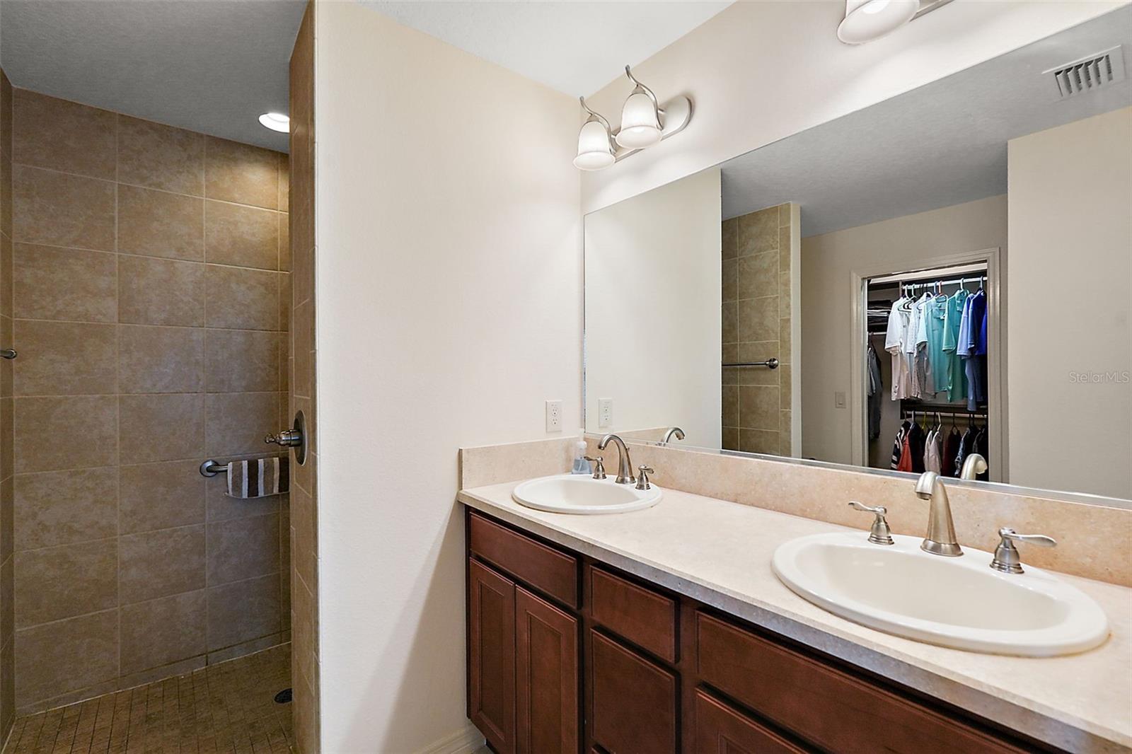 5738 LEIGH LN, THE VILLAGES, FL, 32163