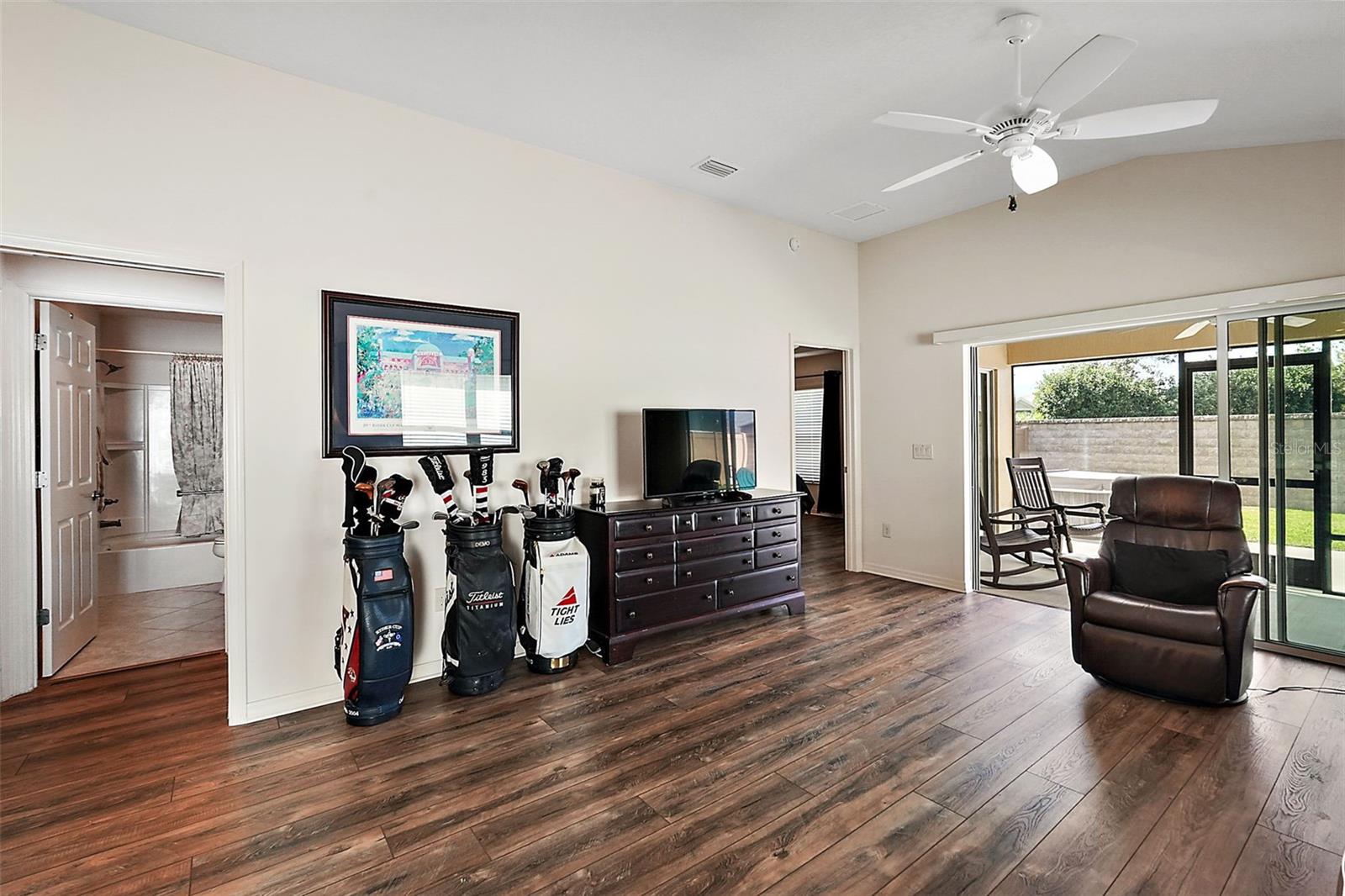 5738 LEIGH LN, THE VILLAGES, FL, 32163
