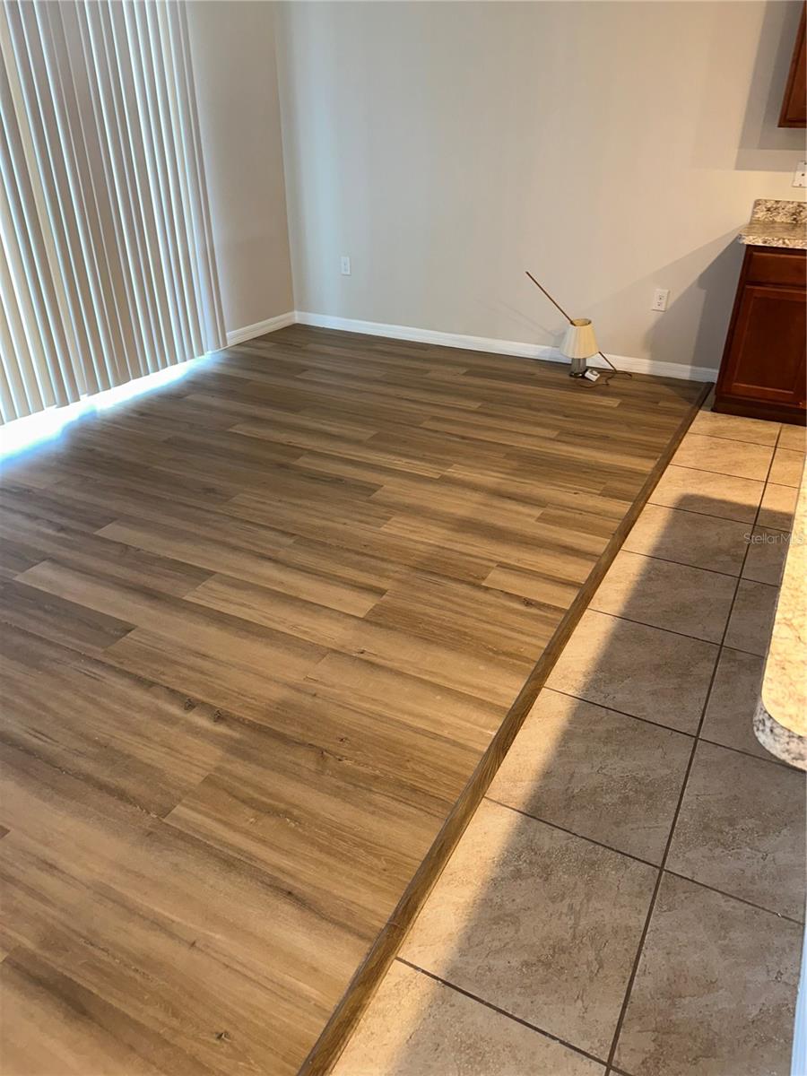 717 SQUIRES GROVE DR, WINTER HAVEN, FL, 33880