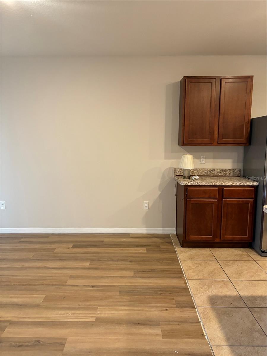 717 SQUIRES GROVE DR, WINTER HAVEN, FL, 33880