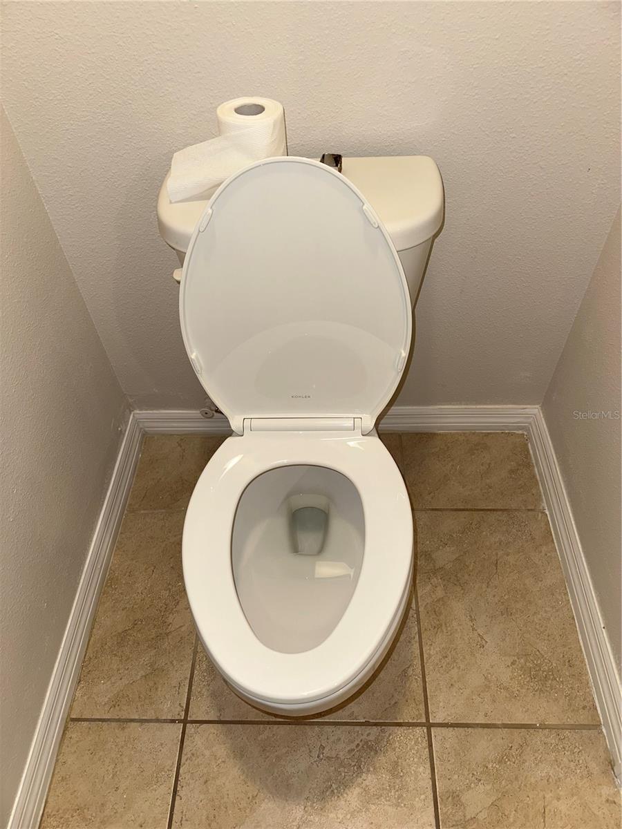 717 SQUIRES GROVE DR, WINTER HAVEN, FL, 33880