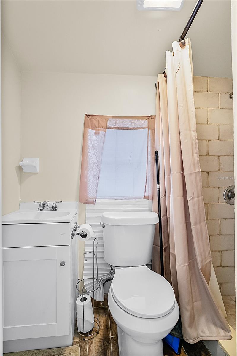 1407 EDGEWATER BEACH DR, LAKELAND, FL, 33805