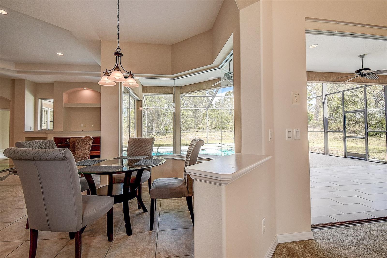 12415 MAYCREST AVE, WEEKI WACHEE, FL, 34614