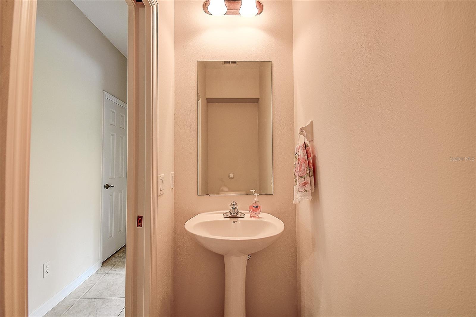 12415 MAYCREST AVE, WEEKI WACHEE, FL, 34614