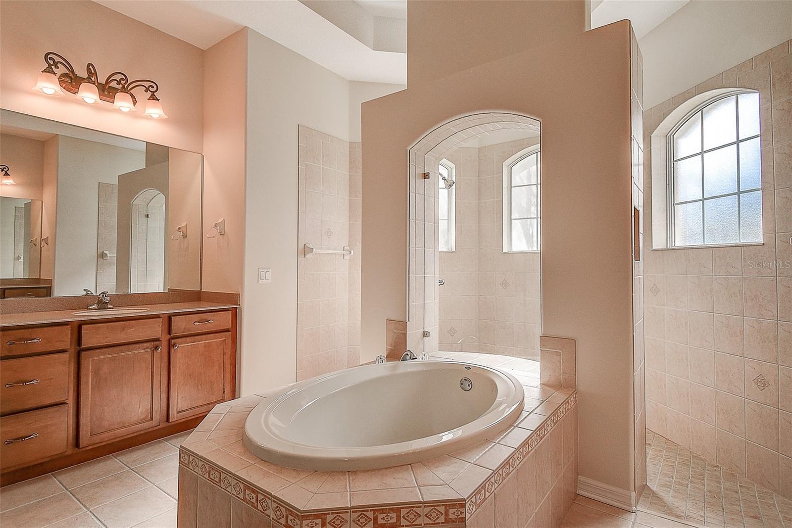 12415 MAYCREST AVE, WEEKI WACHEE, FL, 34614