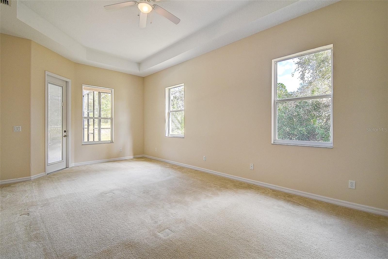 12415 MAYCREST AVE, WEEKI WACHEE, FL, 34614