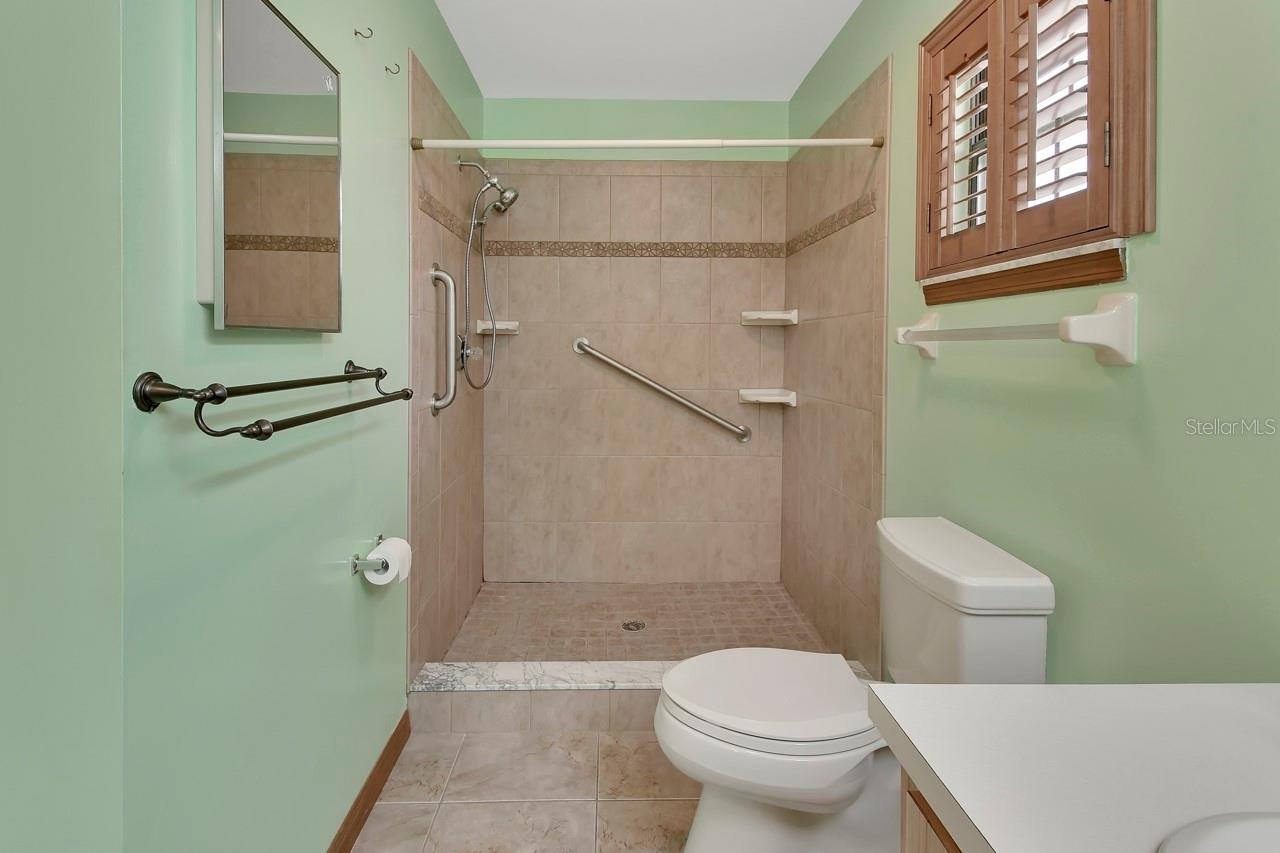 105 SCENIC MAGNOLIA DR, DELAND, FL, 32724