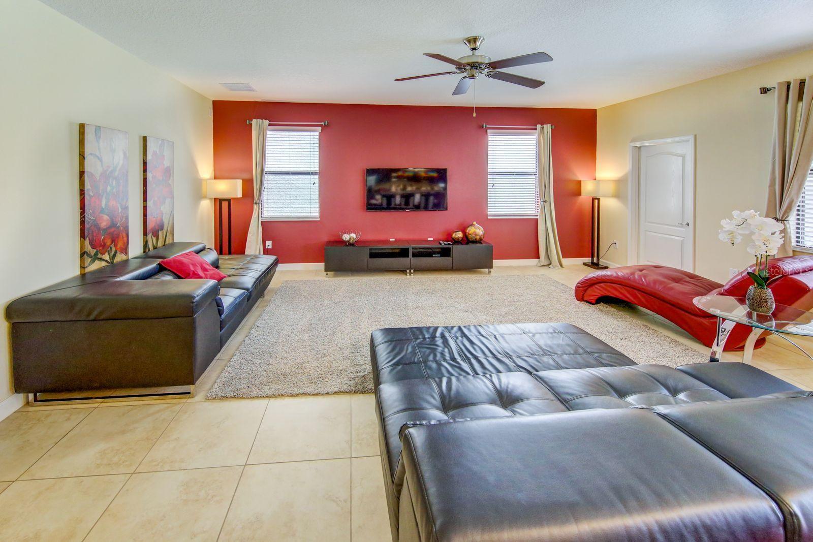 1423 THUNDERBIRD RD, DAVENPORT, FL, 33896