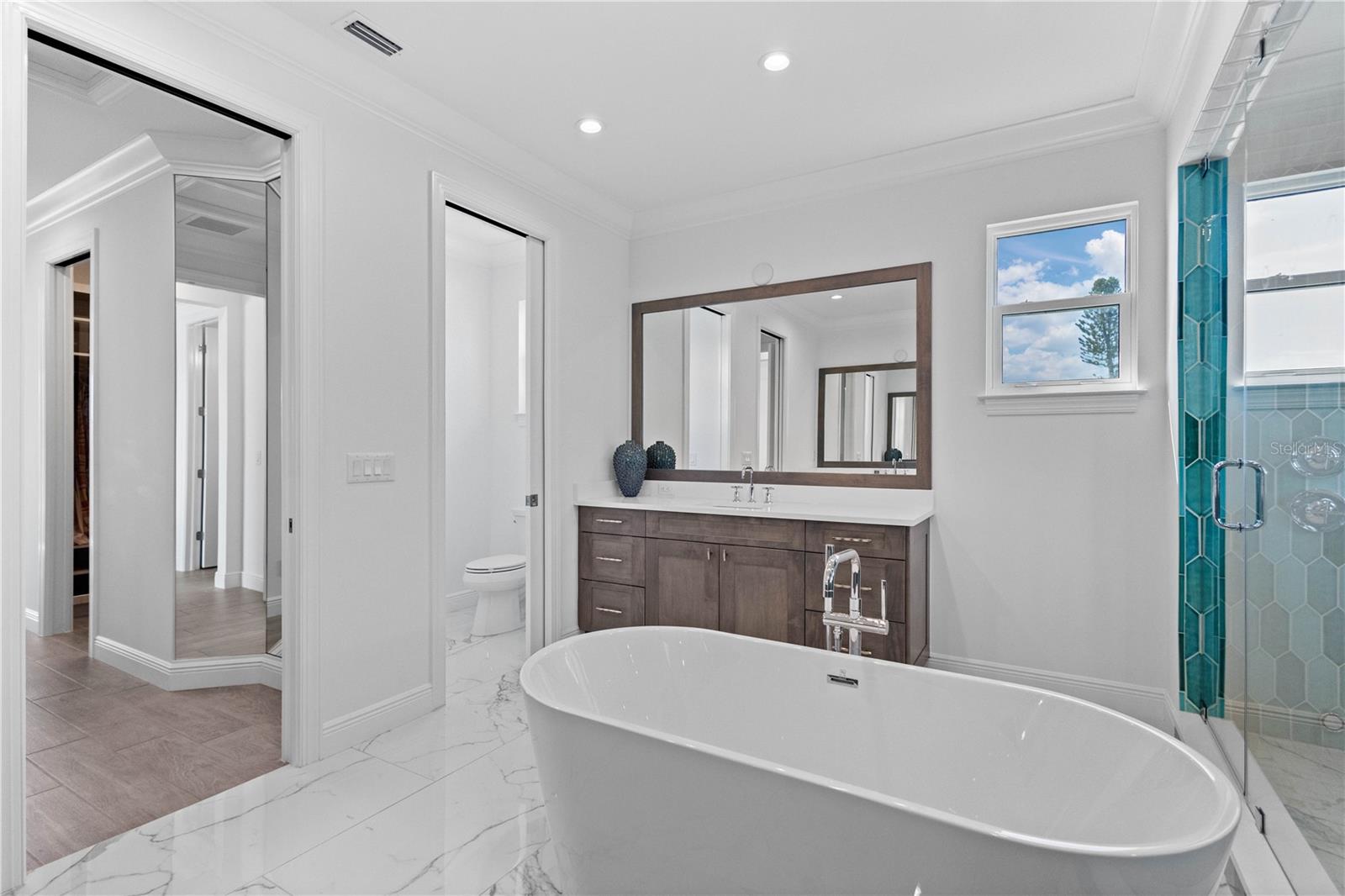 A4627997 Property Photo