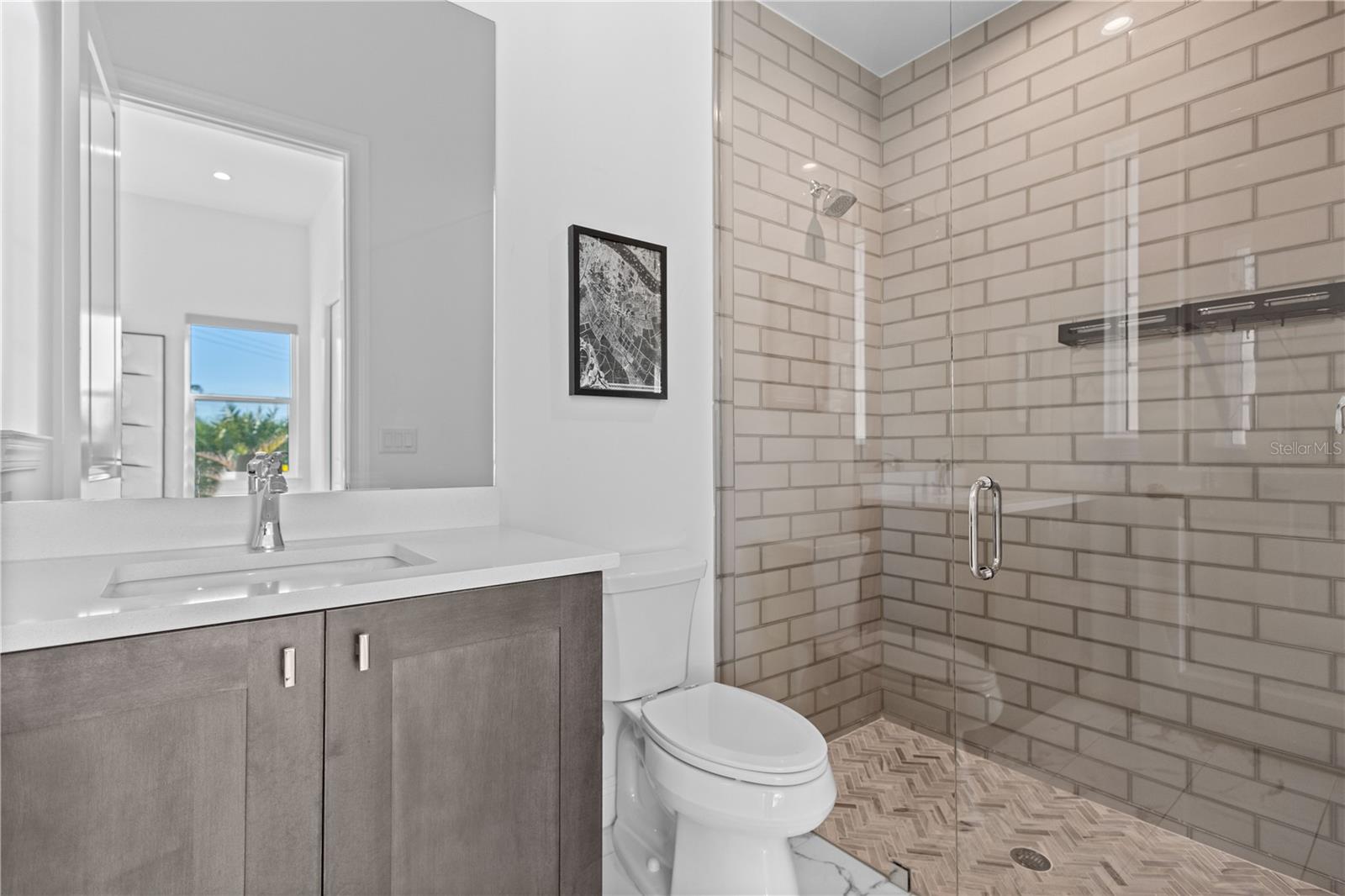 A4627997 Property Photo