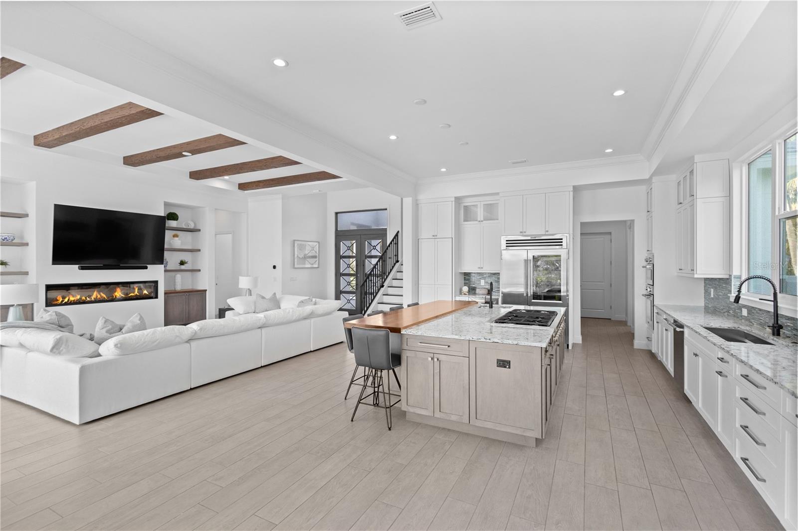 A4627997 Property Photo