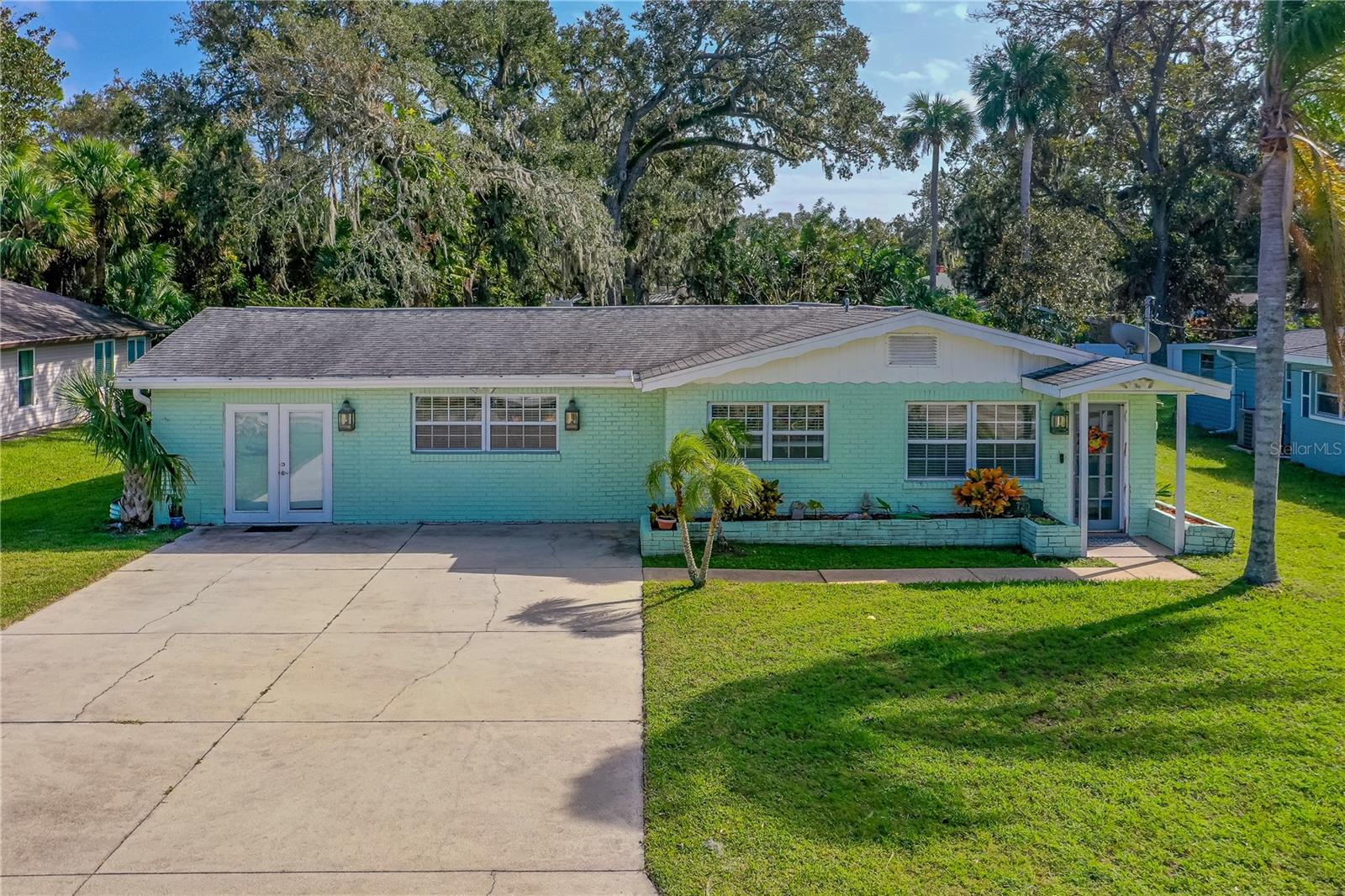 720 WAYNE AVE, NEW SMYRNA BEACH, FL, 32168