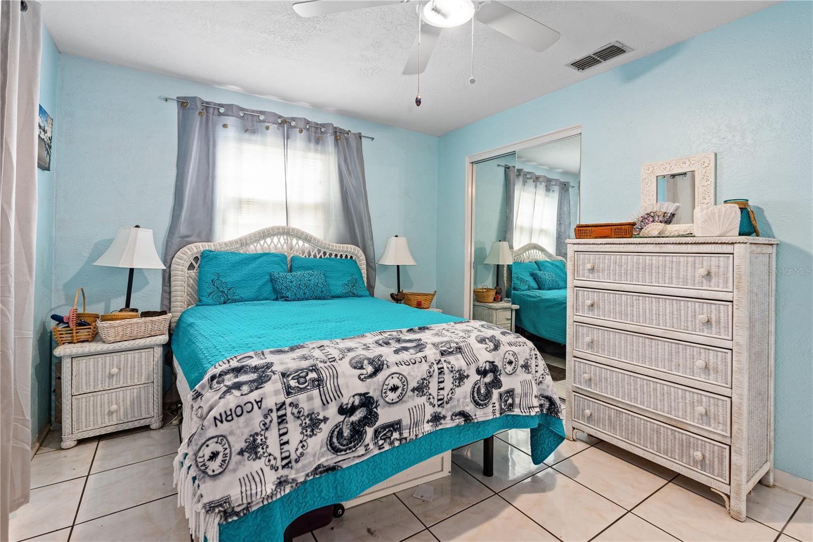 720 WAYNE AVE, NEW SMYRNA BEACH, FL, 32168