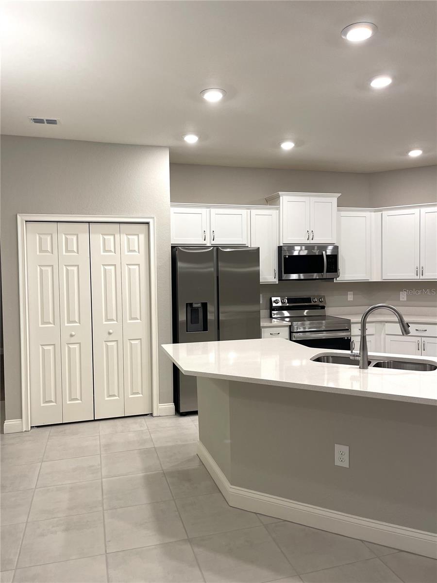 6783 TREYMONT DR, LAKELAND, FL, 33813