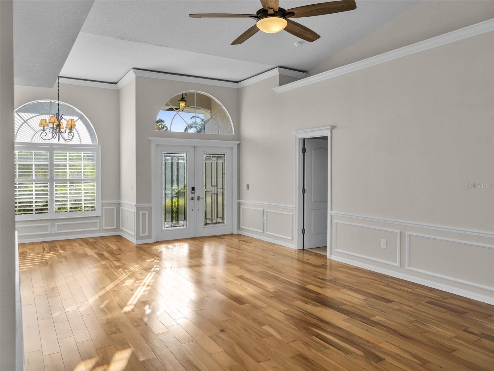 1075 EISENHOWER DR, NOKOMIS, FL, 34275