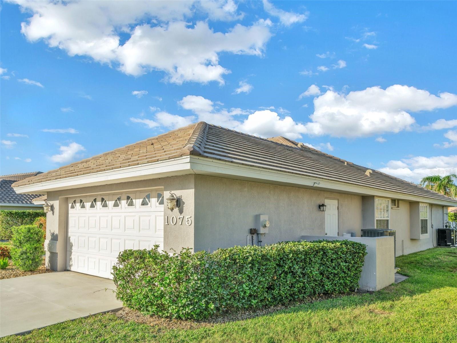 1075 EISENHOWER DR, NOKOMIS, FL, 34275