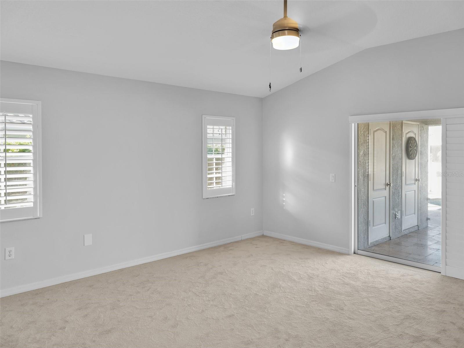 1075 EISENHOWER DR, NOKOMIS, FL, 34275