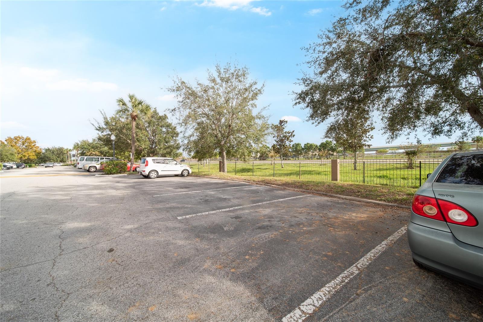 5303 VINELAND RD #205, ORLANDO, FL, 32811