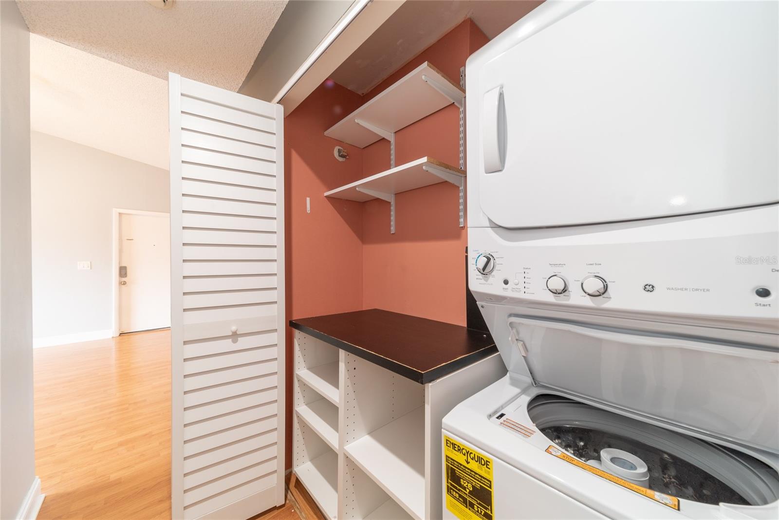 5303 VINELAND RD #205, ORLANDO, FL, 32811