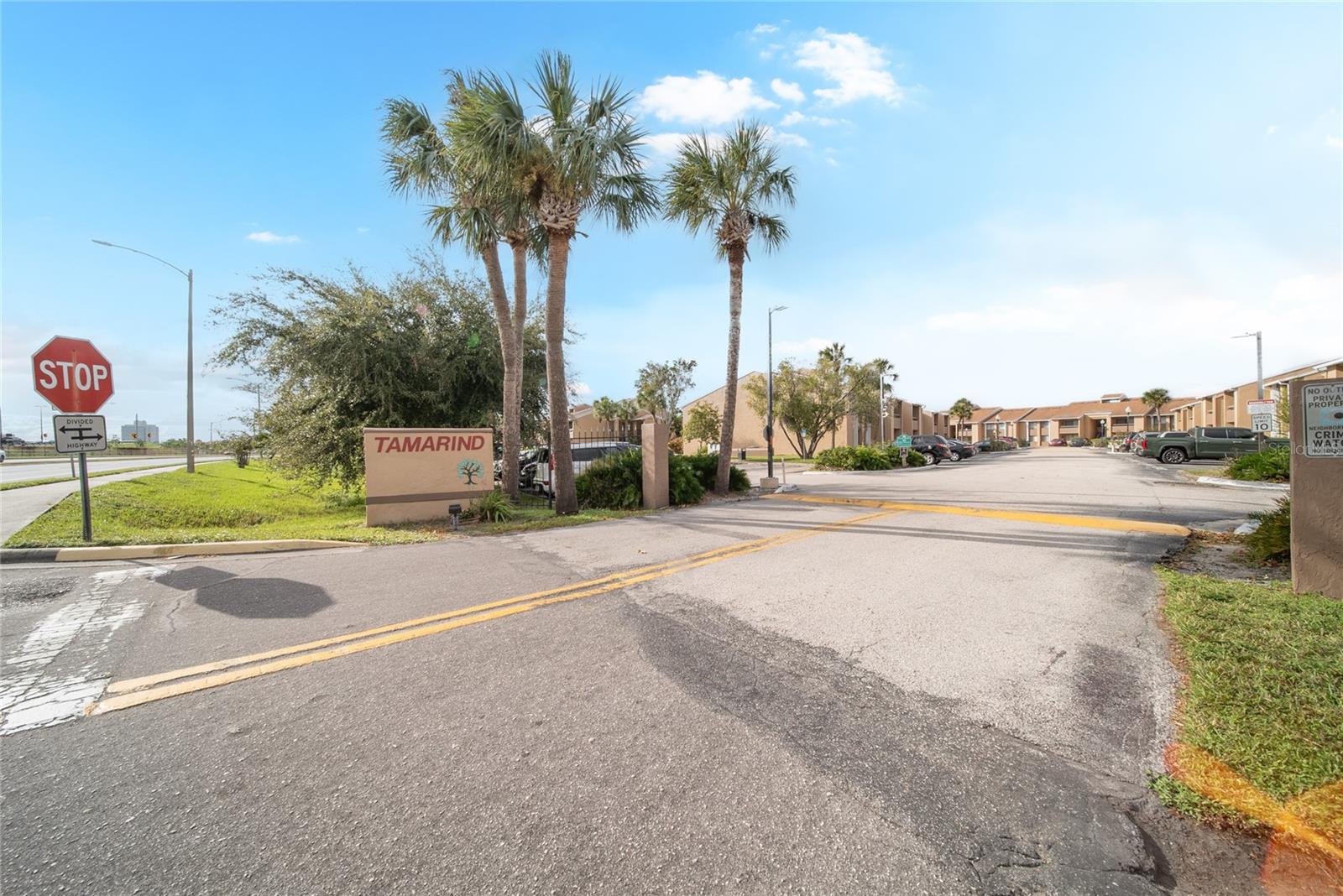 5303 VINELAND RD #205, ORLANDO, FL, 32811
