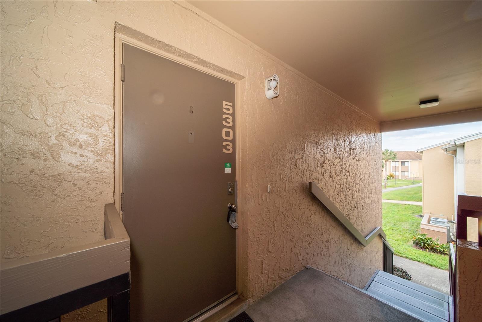 5303 VINELAND RD #205, ORLANDO, FL, 32811