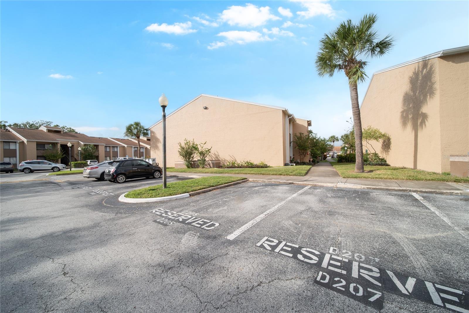 5303 VINELAND RD #205, ORLANDO, FL, 32811