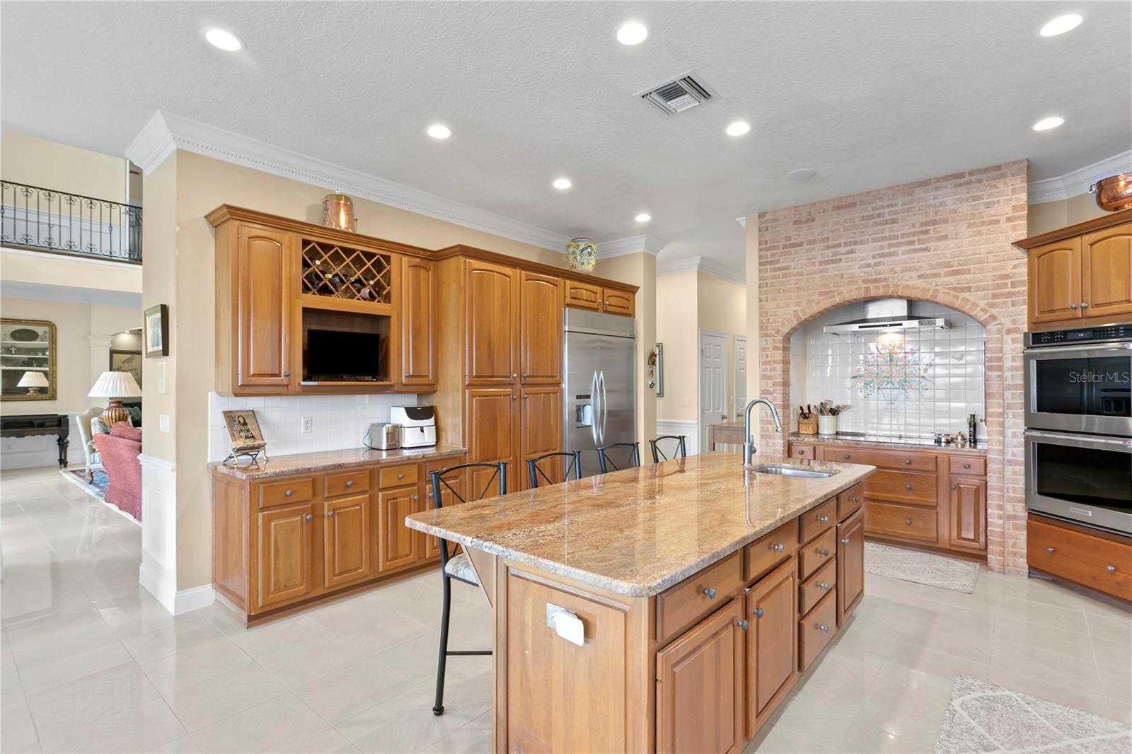 7303 PELICAN ISLAND DR, TAMPA, FL, 33634