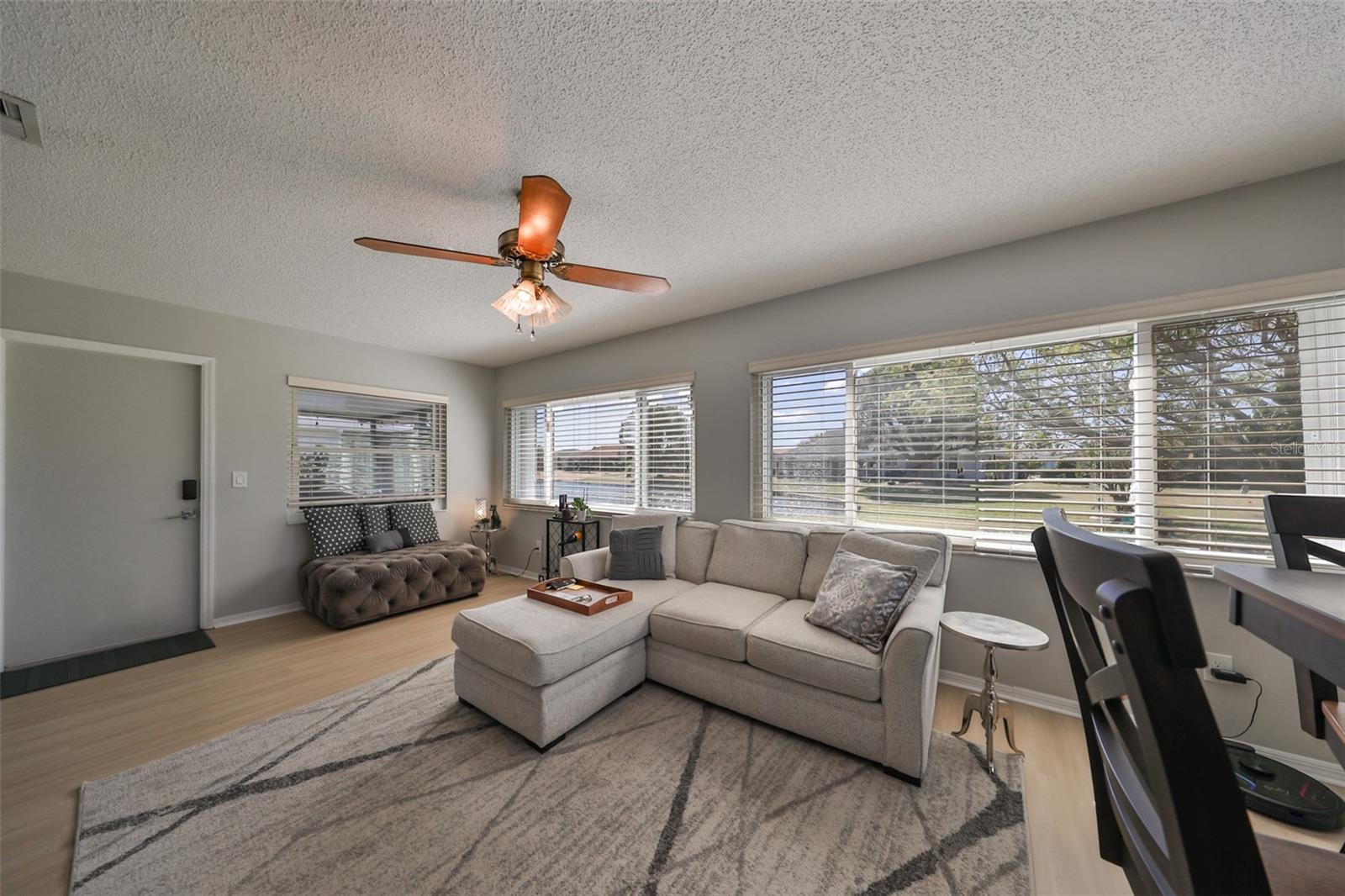 2019 N PEBBLE BEACH BLVD, SUN CITY CENTER, FL, 33573