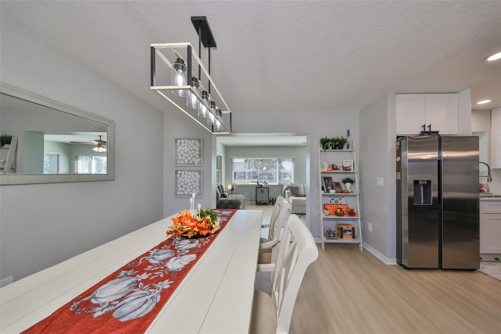 2019 N PEBBLE BEACH BLVD, SUN CITY CENTER, FL, 33573